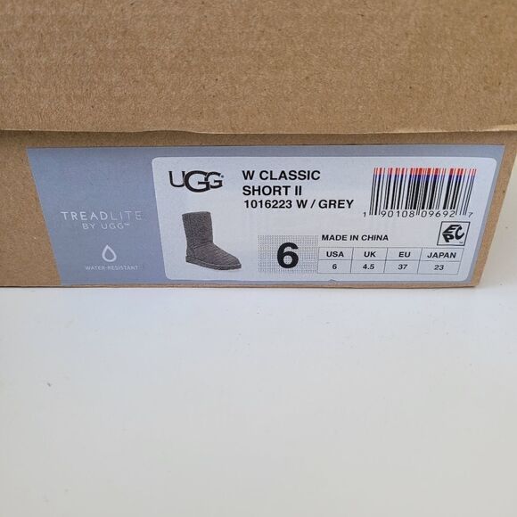 UGG classic Short Gray boots - Picture 7 of 7